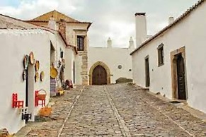 Lovely 3-bed House in Reguengos de Monsaraz