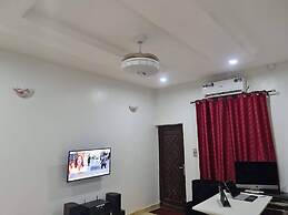 Smart 3 bed Apartment With Fast Wi-fi & 24hr Light