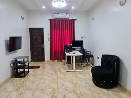 Smart 3 bed Apartment With Fast Wi-fi & 24hr Light