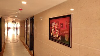 Sri Maharaja Residency