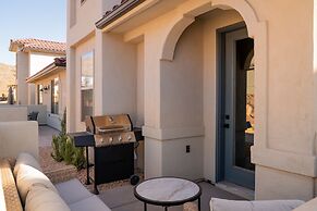 Zions Base Camp 4 Bedroom Townhouse by RedAwning