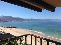 Los Tules Mexican Resort