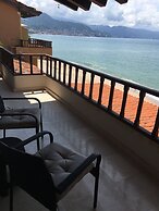 Los Tules Mexican Resort