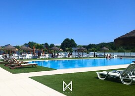 Hotel Lena Village