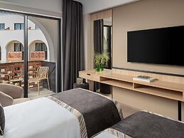 Mercure Conacul Cozieni
