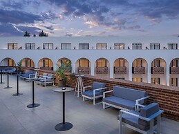 Mercure Conacul Cozieni
