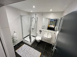 Sun Street ApartHotel