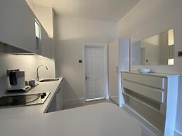 Sun Street ApartHotel