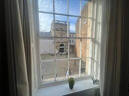 Sun Street ApartHotel