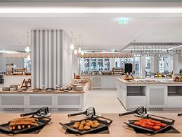 Mövenpick Balaland Resort Lake Balaton