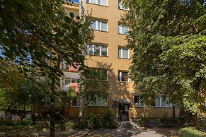 Warsaw Stawki Cosy Apartment by Renters