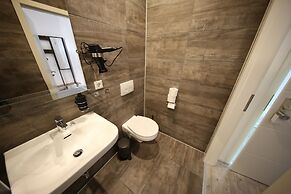 LUXOMES - Aparthotel Zentrum