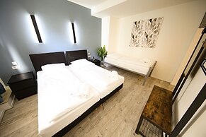 LUXOMES - Aparthotel Zentrum