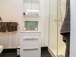 1 Cheyne Beach Apartments