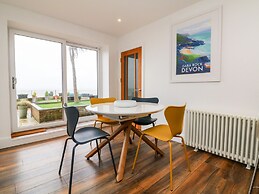 1 Cheyne Beach Apartments