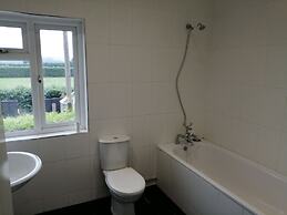 3-bed Cottage in Quiet & Green Wallington