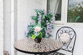 3 Bed Flat, Dedicated Workspace, Parking, 4KTV