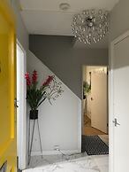 3 Bed Flat, Dedicated Workspace, Parking, 4KTV