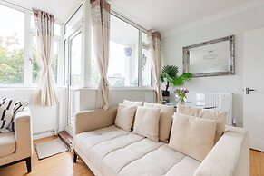 3 Bed Flat, Dedicated Workspace, Parking, 4KTV