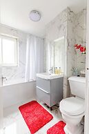 3 Bed Flat, Dedicated Workspace, Parking, 4KTV