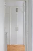 3 Bed Flat, Dedicated Workspace, Parking, 4KTV