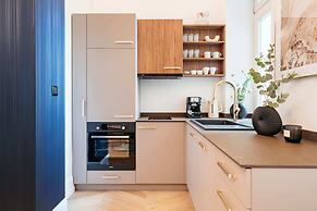 Dandelion Apartment - LoftAffair