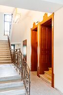 Dandelion Apartment - LoftAffair