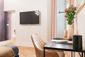 Dandelion Apartment - LoftAffair