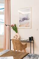 Dandelion Apartment - LoftAffair