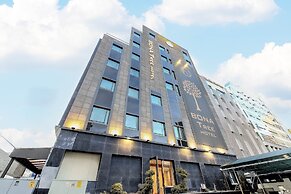 BONATREE HOTEL