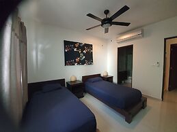 Luxury and Boutique Apartment by Bookhap