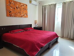 Luxury and Boutique Apartment by Bookhap