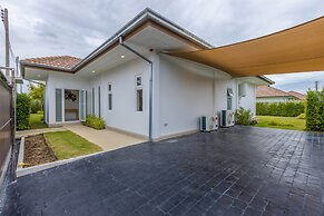 Private 3 Bedroom Pool Villa MS22