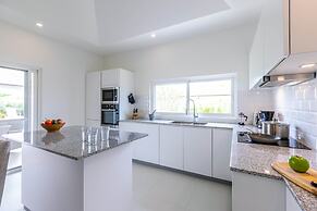 Private 3 Bedroom Pool Villa MS22