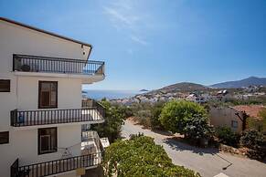 Invigorating Villa With Shared Pool in Kas