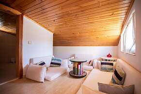 Invigorating Villa With Shared Pool in Kas