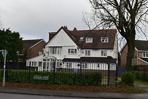 Royal Square Hotel - BHX & NEC