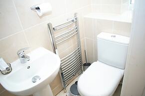 Royal Square Hotel - BHX & NEC