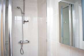 Royal Square Hotel - BHX & NEC