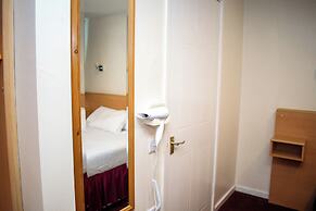 Royal Square Hotel - BHX & NEC