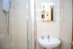 Royal Square Hotel - BHX & NEC