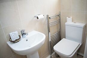 Royal Square Hotel - BHX & NEC