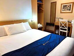 Royal Square Hotel - BHX & NEC