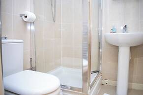 Royal Square Hotel - BHX & NEC