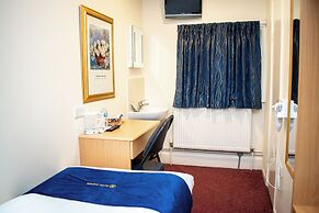 Royal Square Hotel - BHX & NEC
