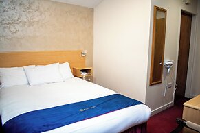 Royal Square Hotel - BHX & NEC