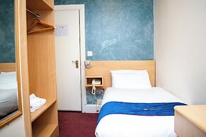 Royal Square Hotel - BHX & NEC