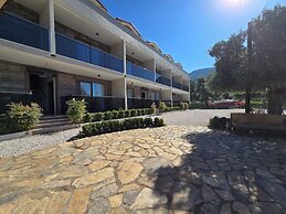 OLIVE TREE APART HOTEL