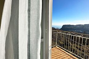 Lovely 6-bed Apartment on the Amalfi Coast
