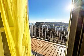 Lovely 6-bed Apartment on the Amalfi Coast